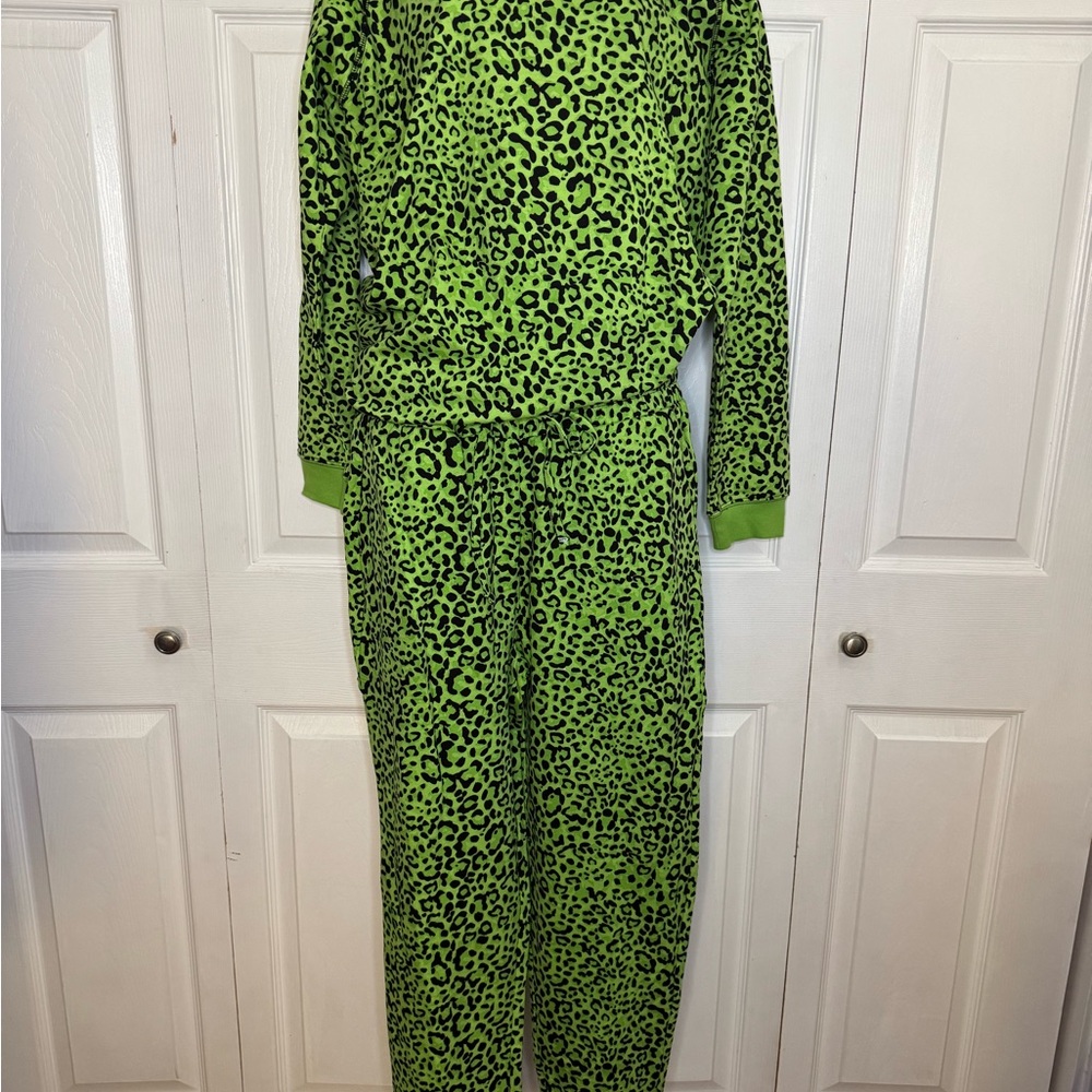 Green Leopard Print Women's Two Piece Set